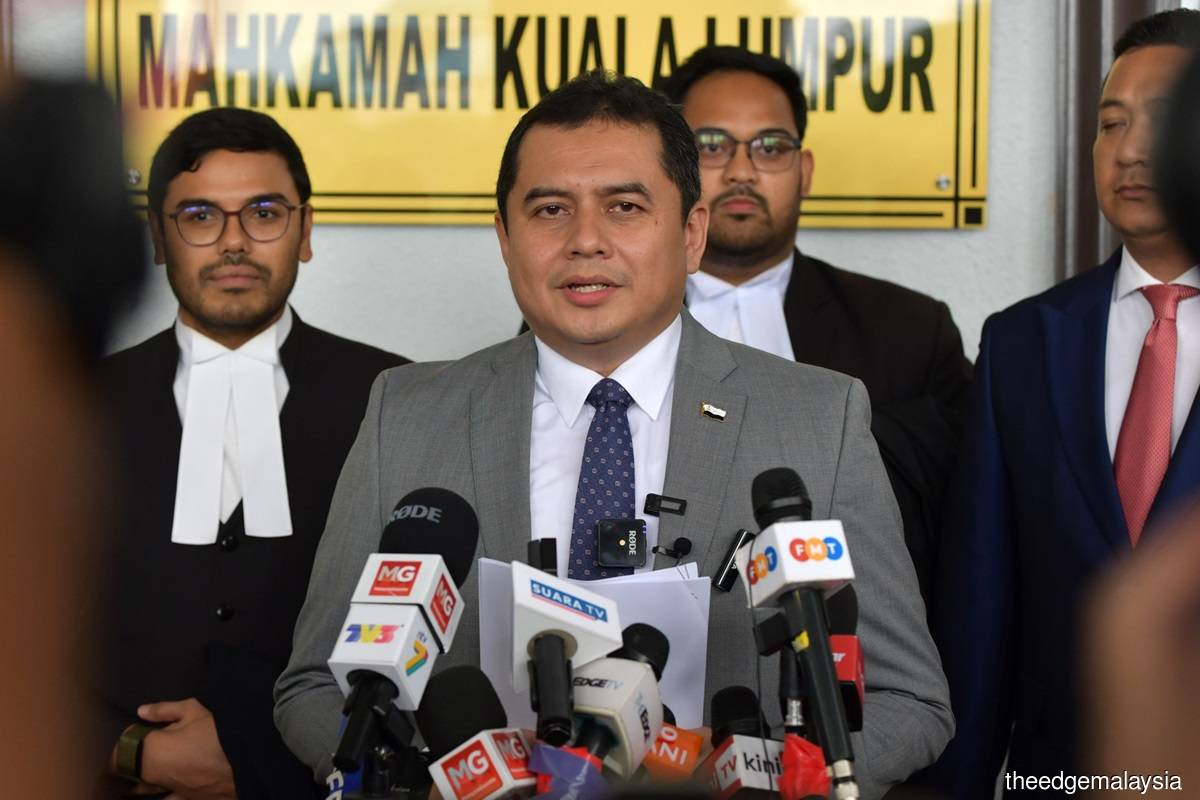 Najib Offers Unreserved Apology Regrets That 1MDB Scandal Happened 